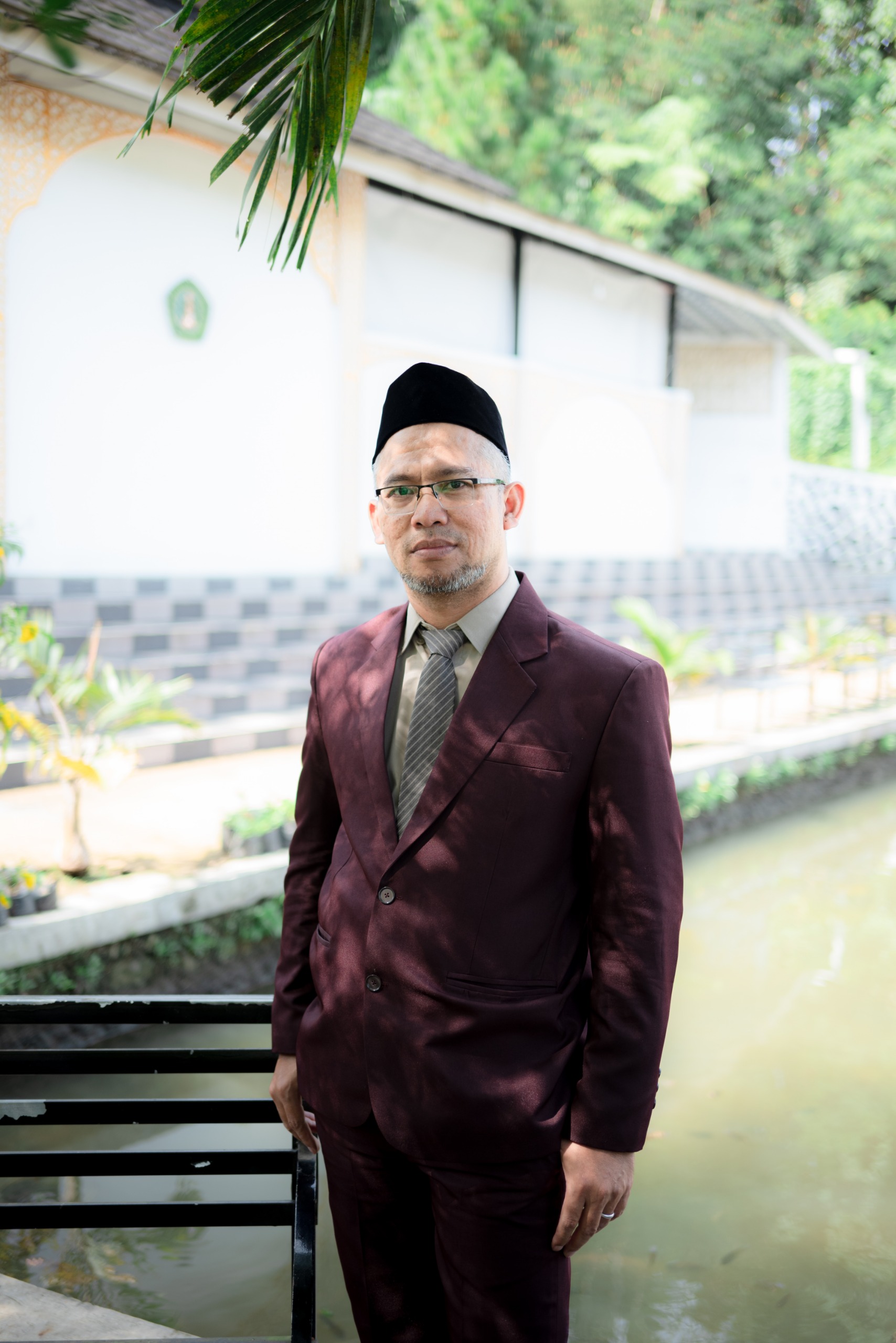 Asep Hasbi Ismail, S.Pd.